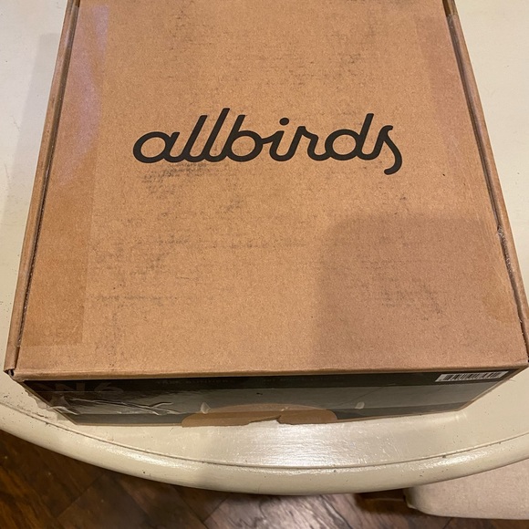 Allbirds NEW women’s sneaker size 6. - Picture 5 of 6